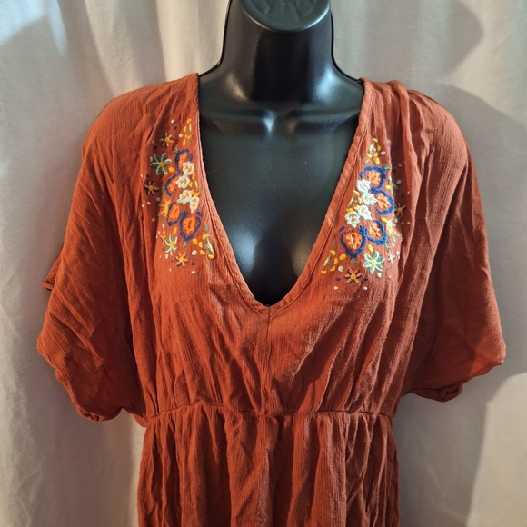 Time and Tru Rust Blouse with Floral Embroidery - Picture 1 of 7